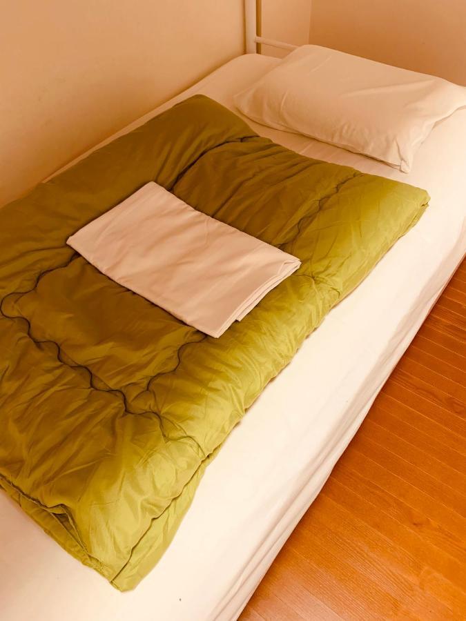 Guesthouse Shiawase Eki فوكوكا المظهر الخارجي الصورة