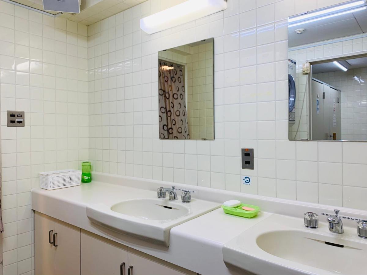 Guesthouse Shiawase Eki فوكوكا المظهر الخارجي الصورة